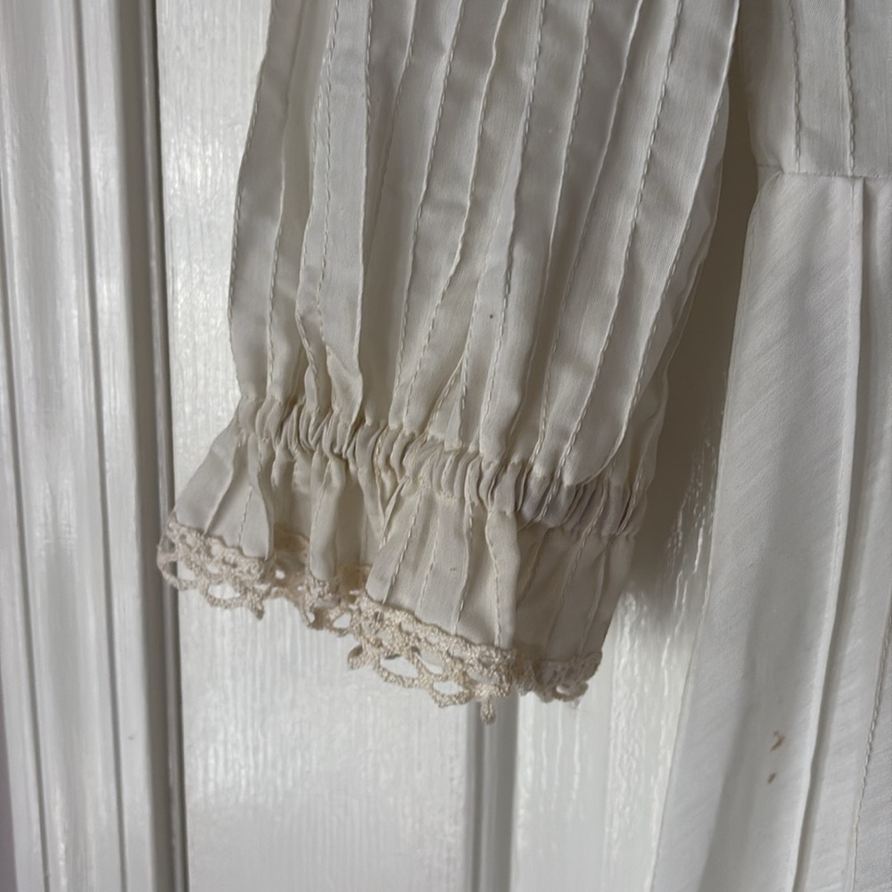 1970s white cotton maxi dress - Picture 5 of 8